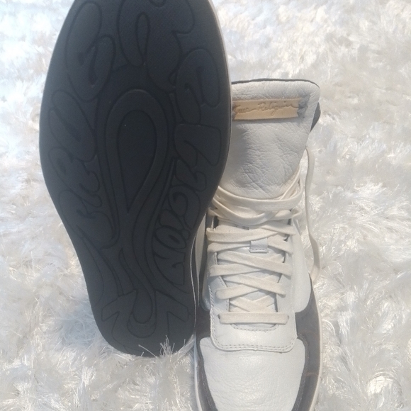 True Religion Shoes Size 9.5 (43) - Picture 4 of 7